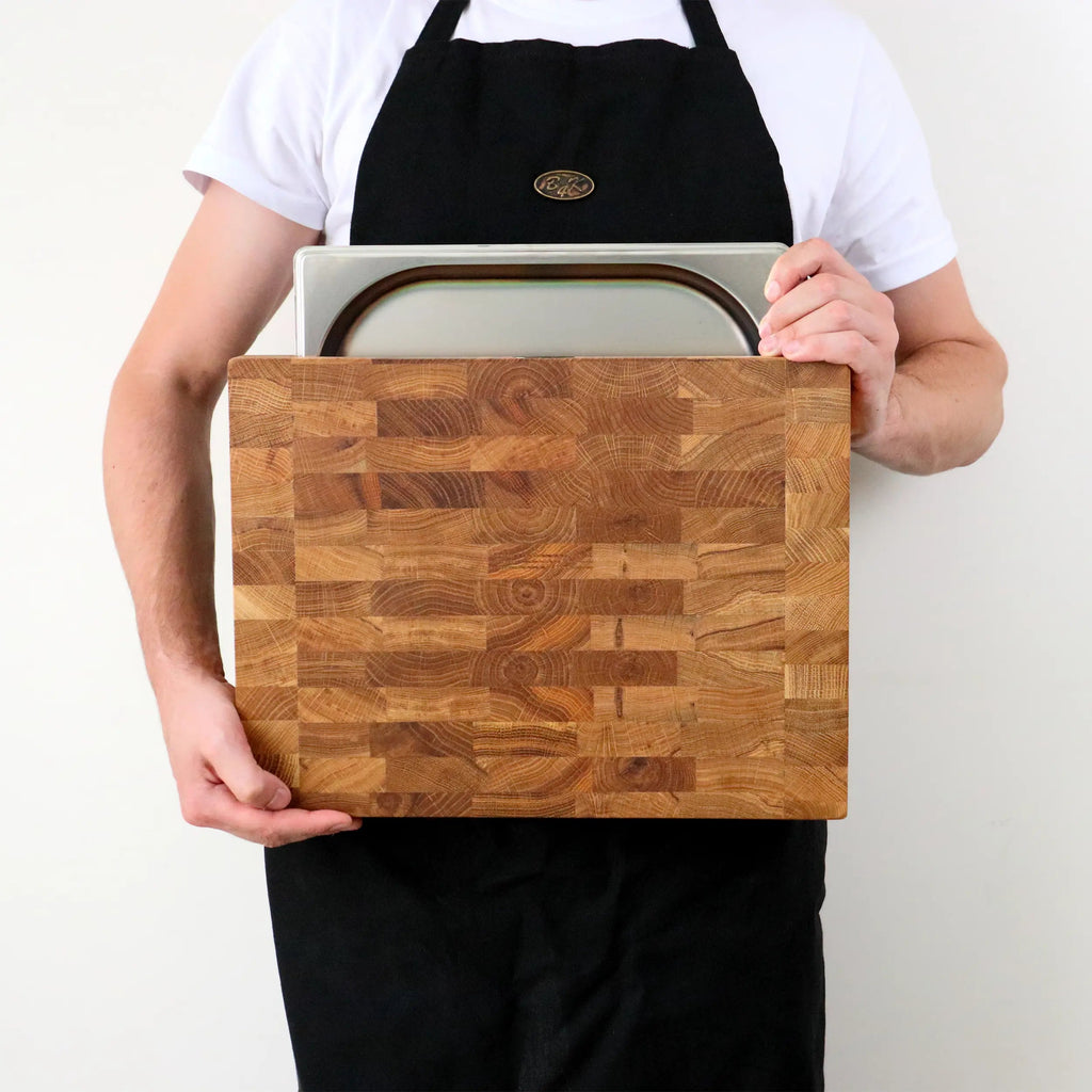 Stirnholz-Schneidebrett mit Auffangschale – 40 × 30 × 6 cm