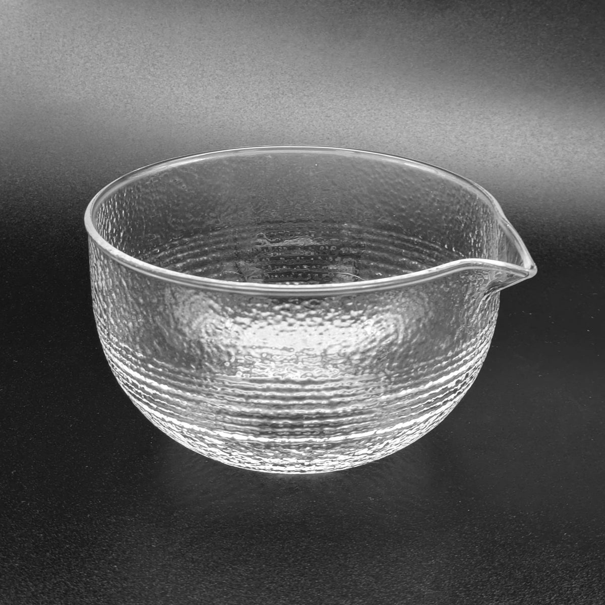 Glasschale mit Ausguss – ca. 550 ml