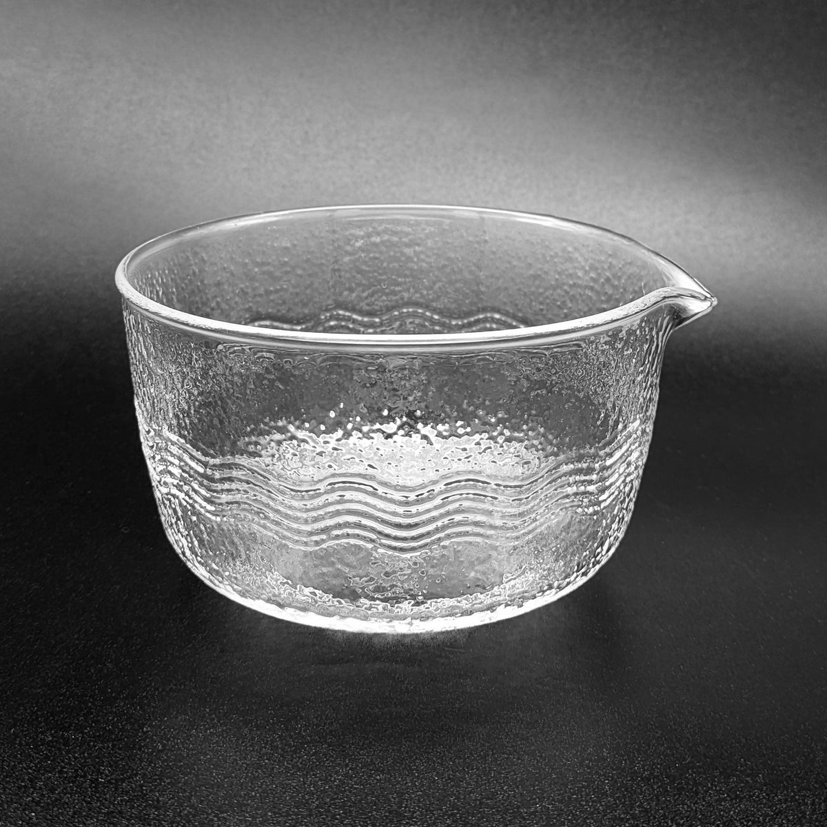 Glasschale mit Ausguss – ca. 550 ml