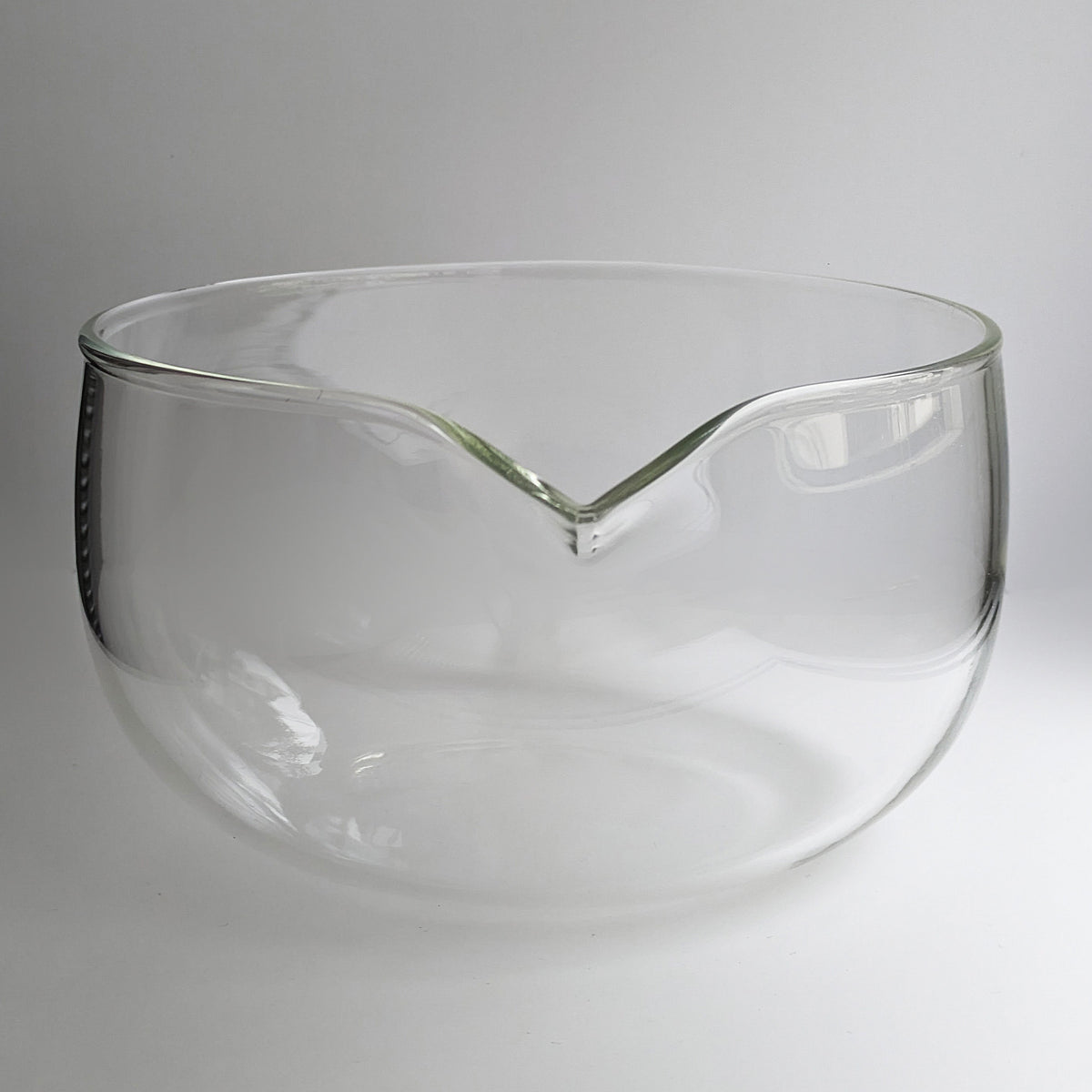 Glasschale mit Ausguss – ca. 550 ml