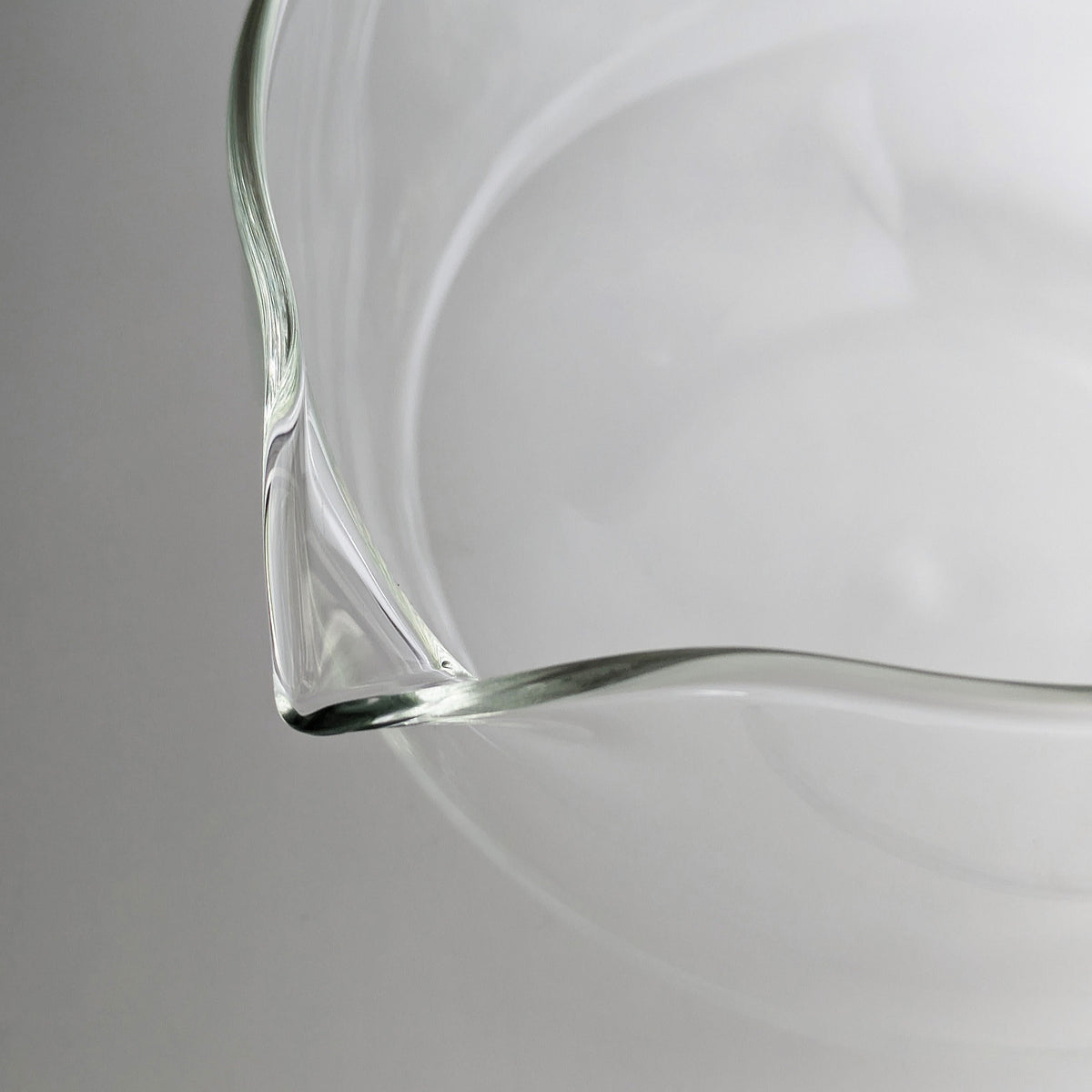 Glasschale mit Ausguss – ca. 550 ml